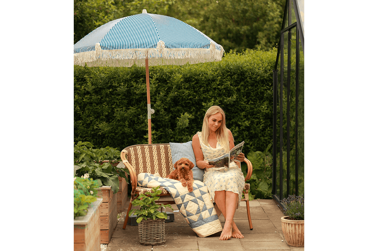 Stine parasol with tilt Ø210 cm