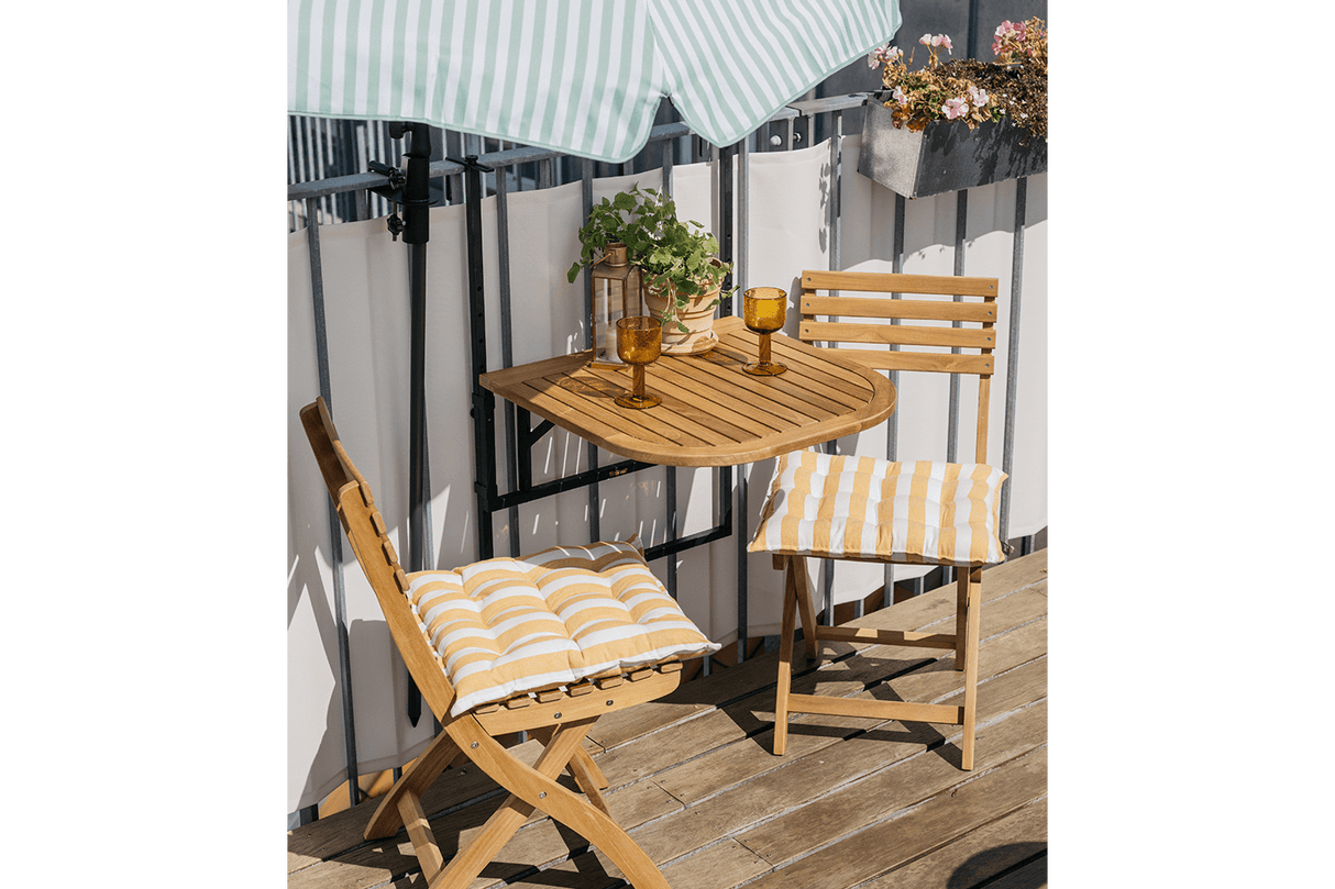 Hannah teak folding chair