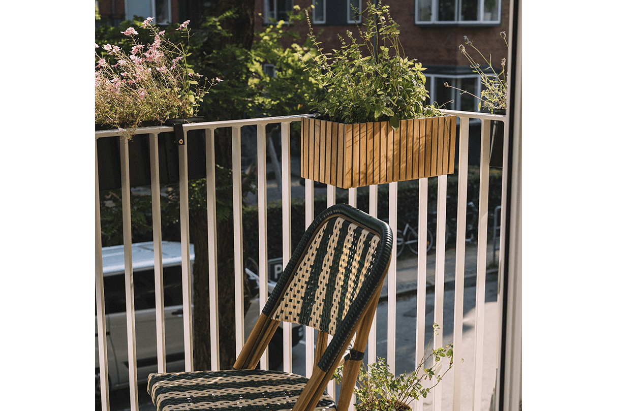 Molly teak balcony flower box 40 / 60 / 80 cm