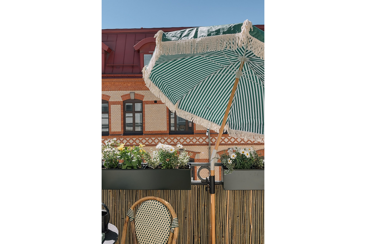 Sally double sided parasol with tilt Ø155 / Ø180 cm