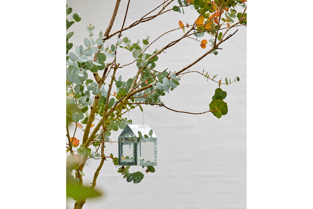 A2 living mini lantern with a handle