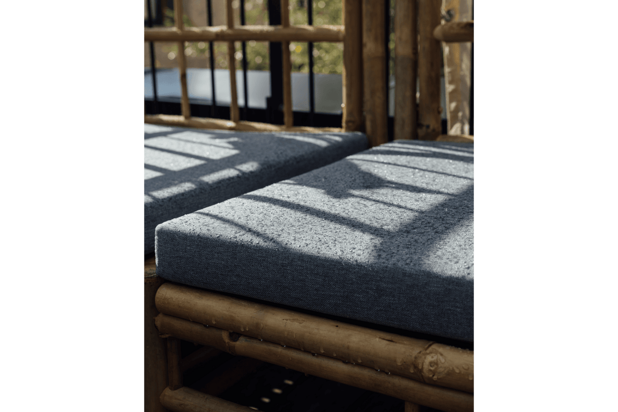 Beate bamboo lounge sofa - middle