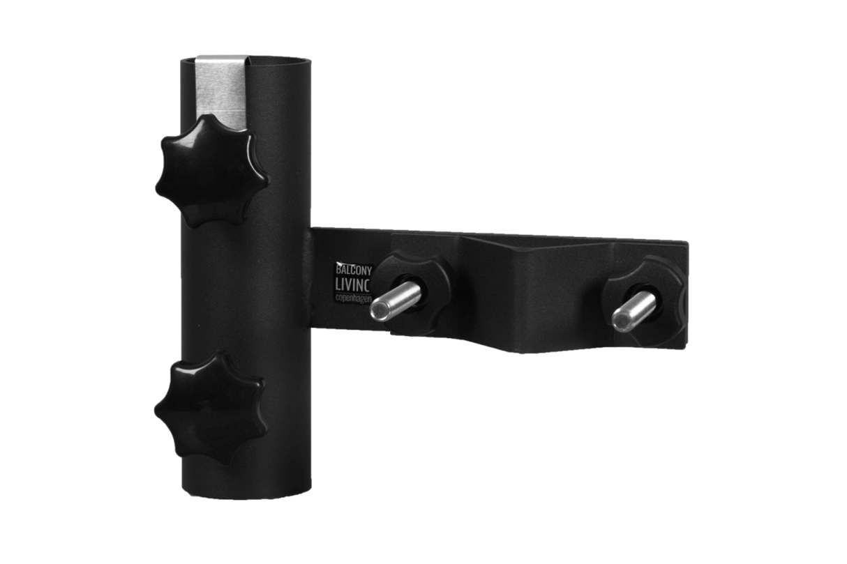 Carl parasol bracket for round vertical bars