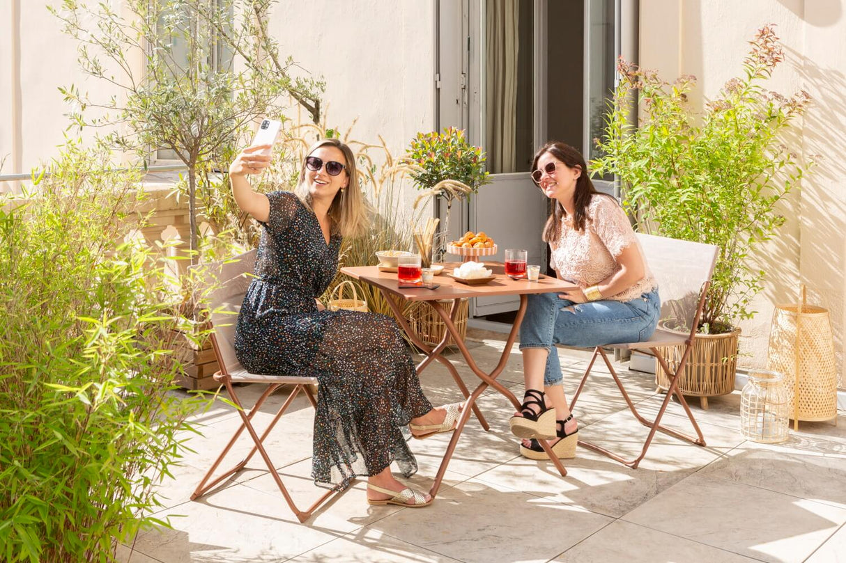 Balcony II folding table