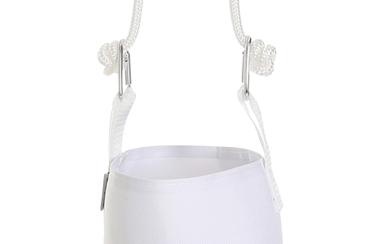 Single hanging flowerpot