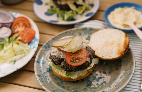 Louisa Lorang's recipe for cheeseburger