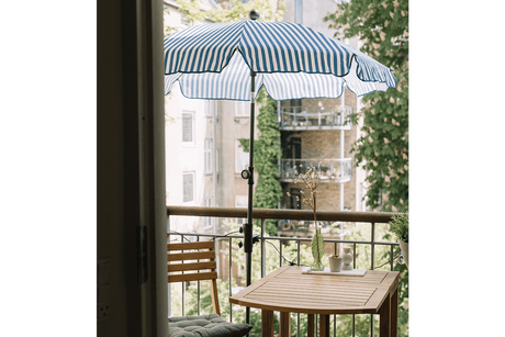 Jamila stripe parasol with tilt Ø150 cm