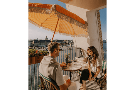 Sally double sided parasol with tilt Ø155 / Ø180 cm