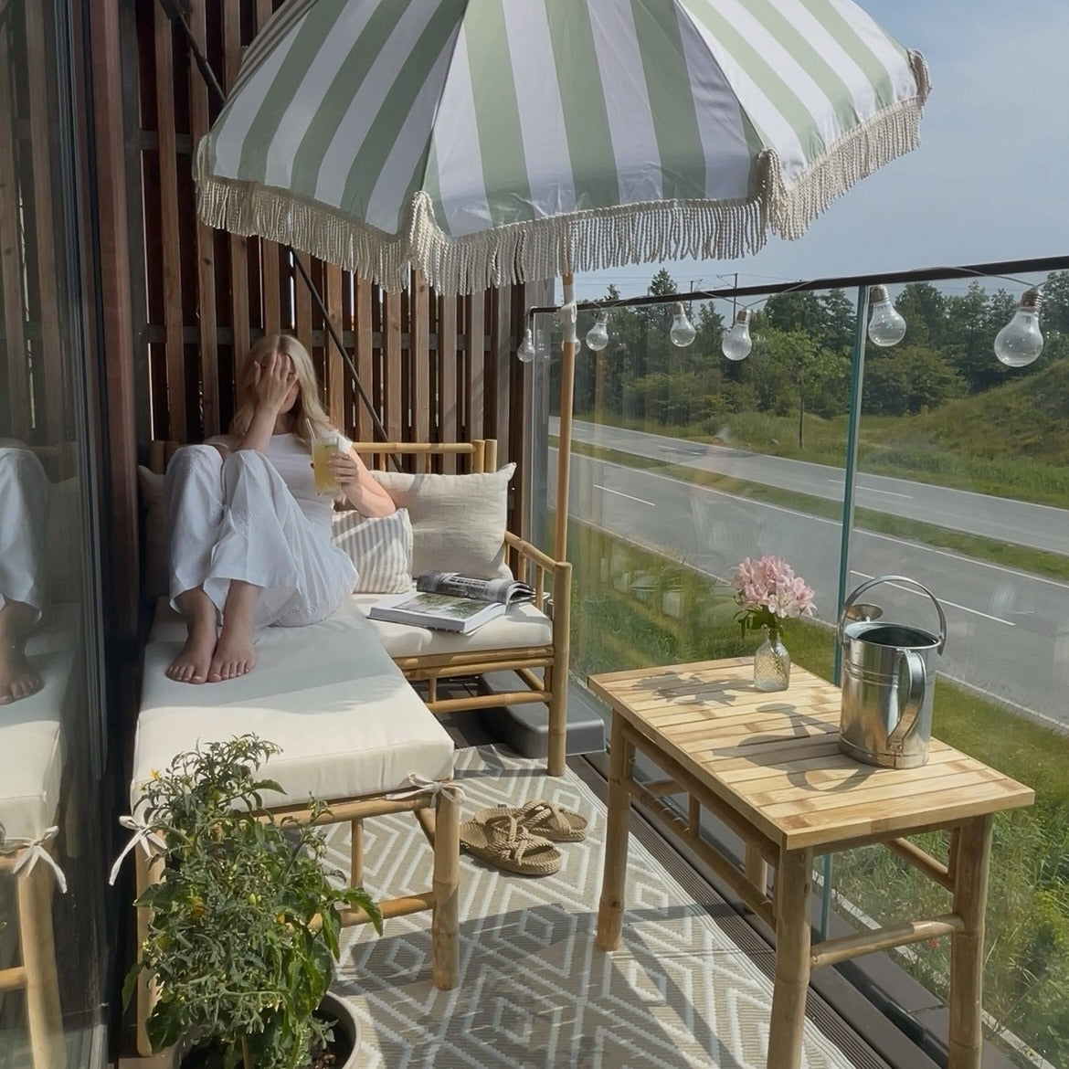 Stine parasol with tilt Ø210 cm