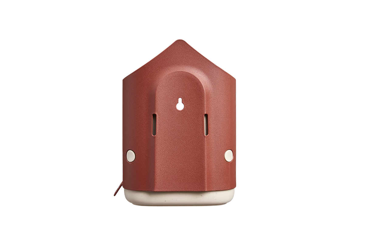 Cosy bird house