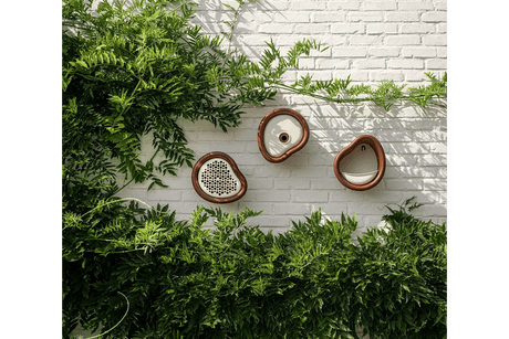 Organic bee hotel