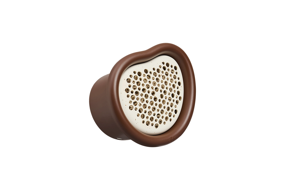 Organic bee hotel